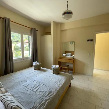 Aparthotel Fontana Moraḯtika