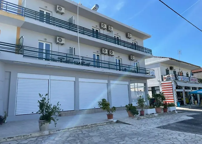 Fontana Aparthotel 3*